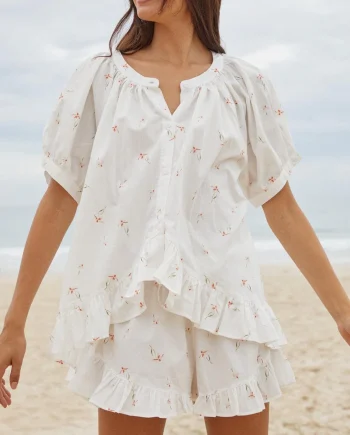 Loose-fitting ruffled short-sleeved shorts suit