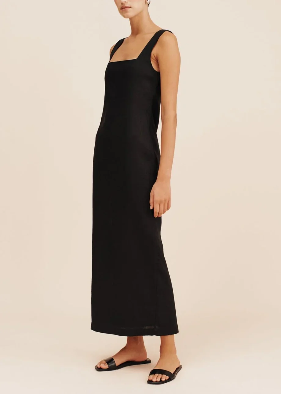 Solid color wide slit suspender dress - Image 4